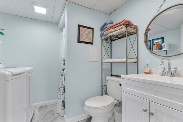 10 Read Avenue, Warren, RI 02885