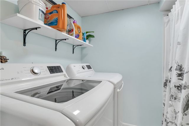 10 Read Avenue, Warren, RI 02885