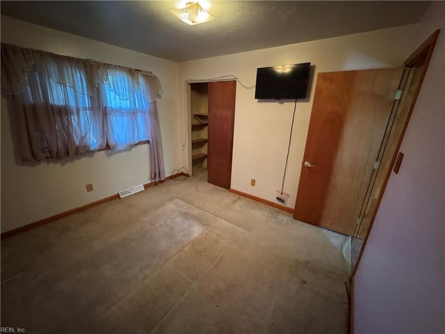 6346 Edward ST, Norfolk, VA 23513