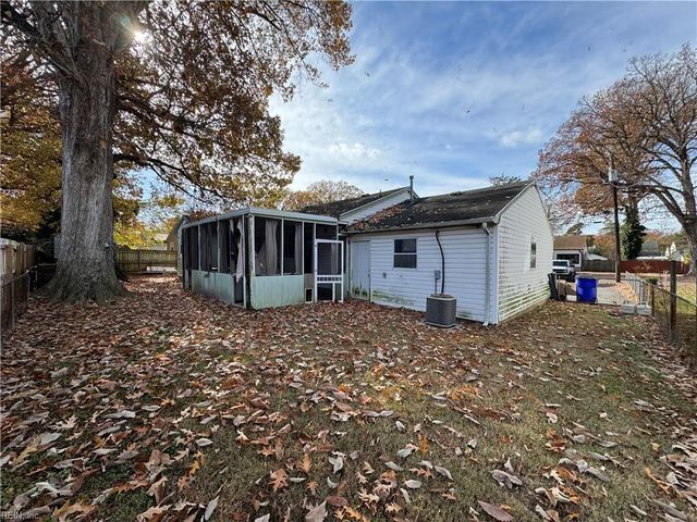 6346 Edward ST, Norfolk, VA 23513