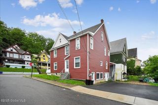 329 E Main St Street, Amsterdam, NY 12010