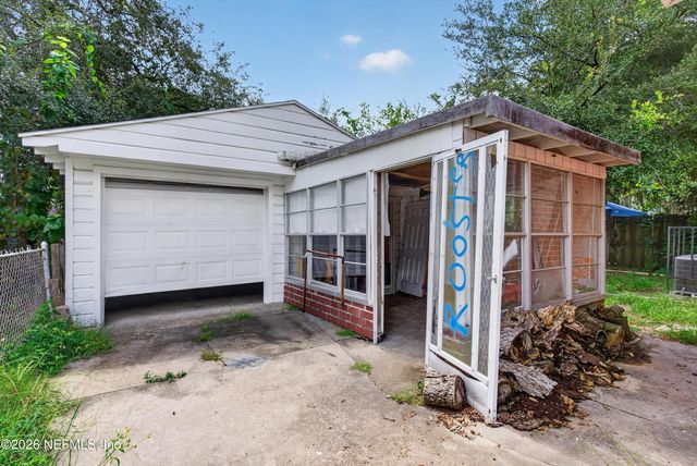 450 E 46TH Street, Jacksonville, FL 32208