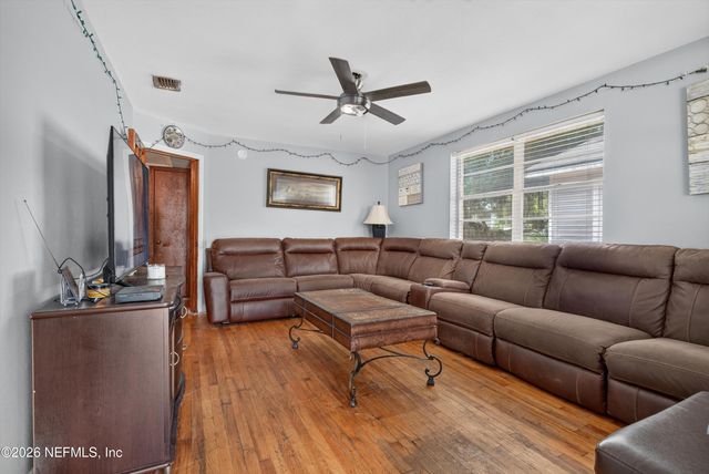 450 E 46TH Street, Jacksonville, FL 32208