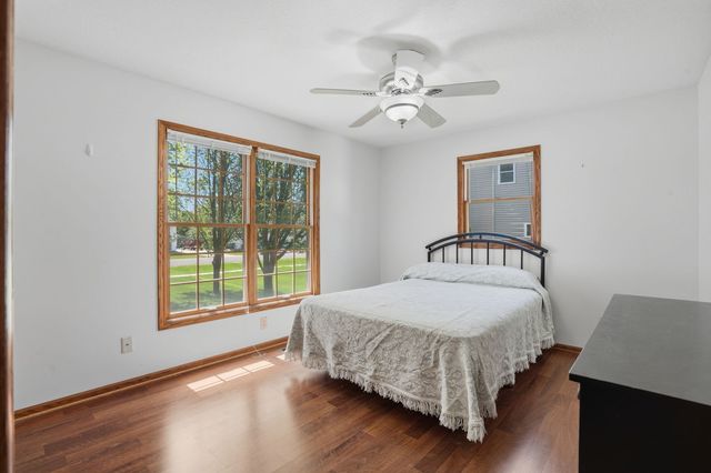 304 E Lauretta Street, Blue Grass, IA 52726