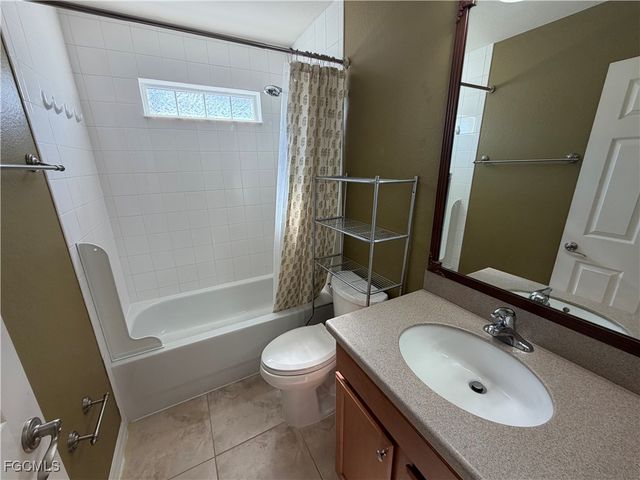 16511 Whispering Trace CT, Fort Myers, FL 33908