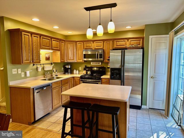 132 QUINCY AVE, State College, PA 16801