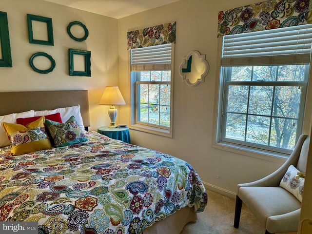 132 QUINCY AVE, State College, PA 16801