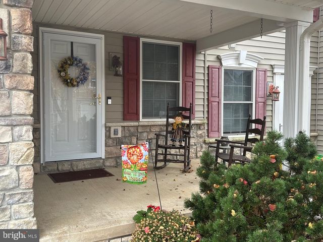 132 QUINCY AVE, State College, PA 16801