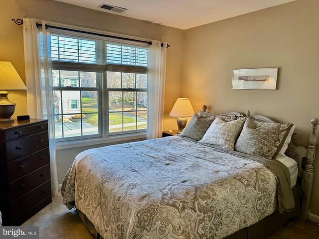 132 QUINCY AVE, State College, PA 16801