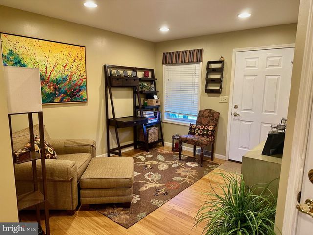 132 QUINCY AVE, State College, PA 16801