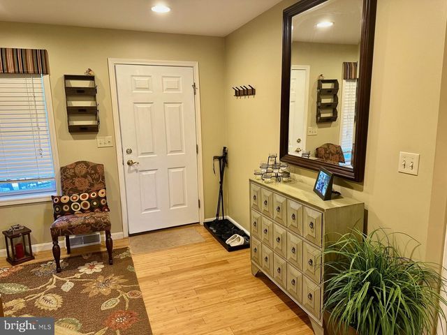 132 QUINCY AVE, State College, PA 16801