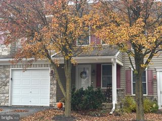 132 QUINCY AVE, State College, PA 16801