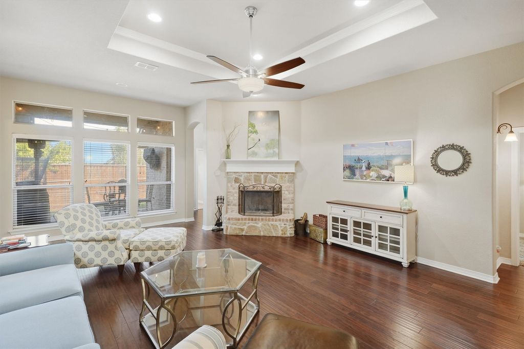 516 Magnolia Parkway, Benbrook, TX 76126 — photo 5