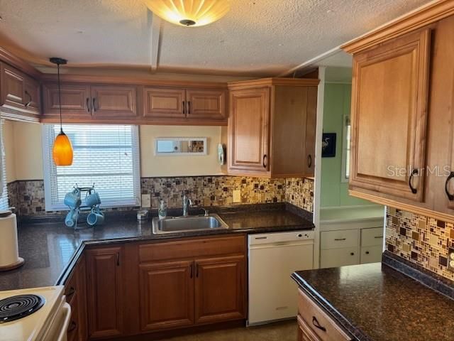 251 SOUTHWINDS DRIVE, Sarasota, FL 34231