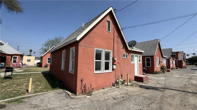 266 W 9th Street 266, San Bernardino, CA 92401