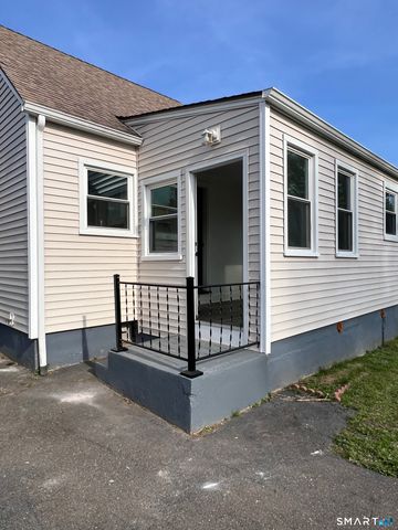 25 Ann Street, East Hartford, CT 06108
