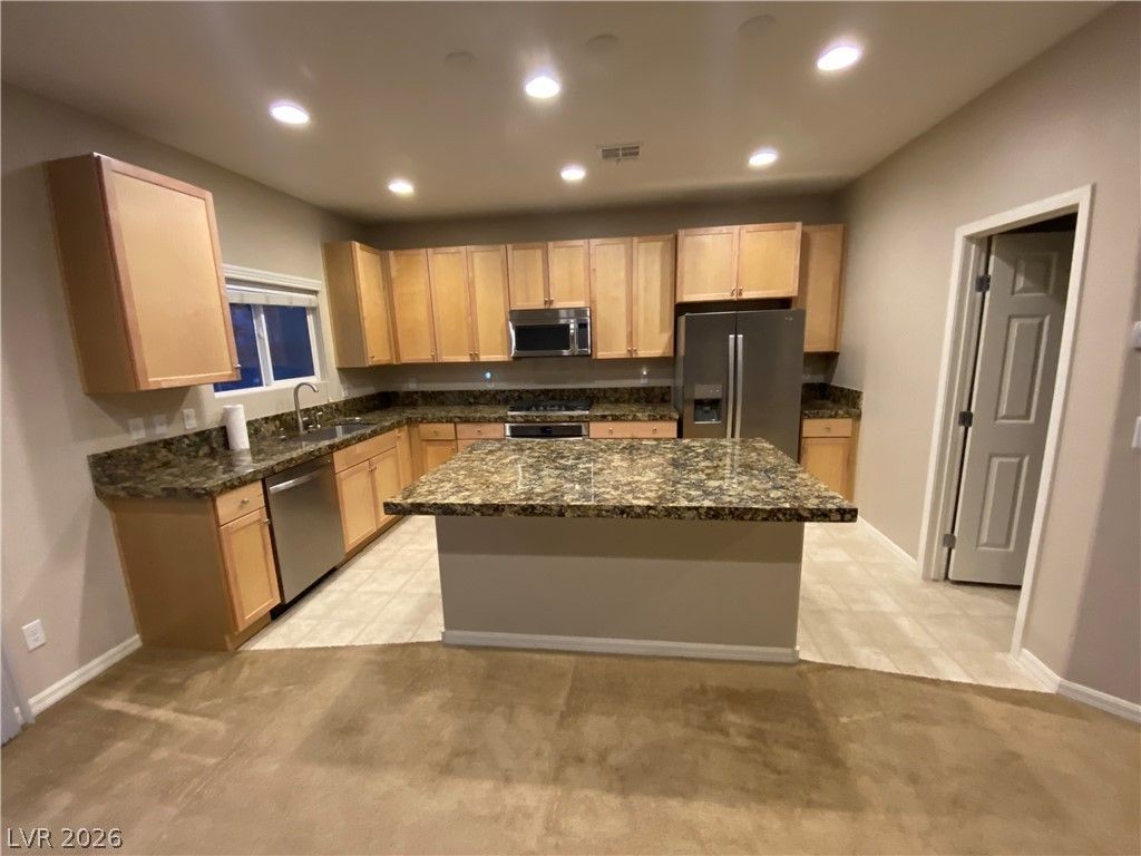 8065 Ancient Oaks Avenue, Las Vegas, NV 89113 — photo 3