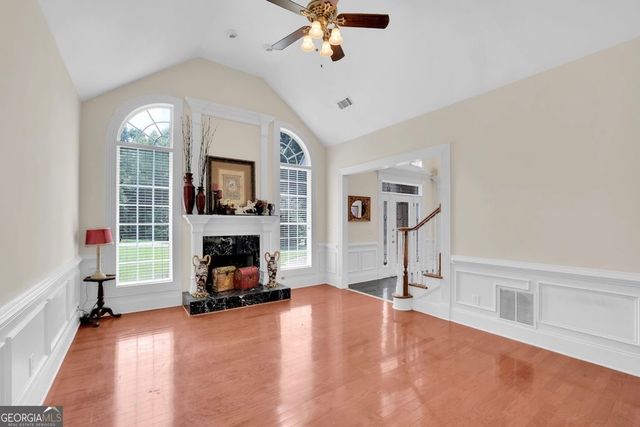 8225 Seven Oaks Drive, Jonesboro, GA 30236