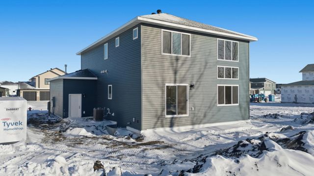 10350 Burgundy Drive, Horace, ND 58047