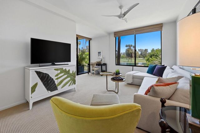 910 Island Drive 207, Rancho Mirage, CA 92270