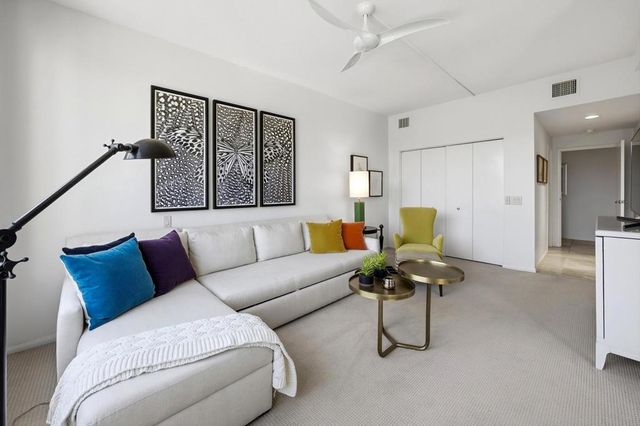 910 Island Drive 207, Rancho Mirage, CA 92270