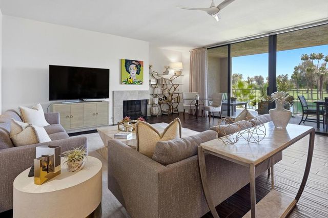 910 Island Drive 207, Rancho Mirage, CA 92270