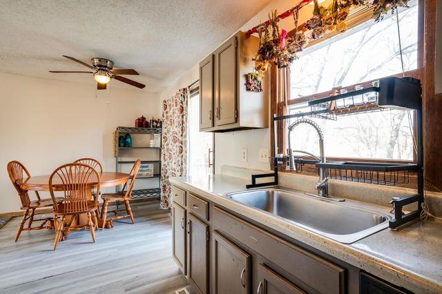 419 N Anna St, Wichita, KS 67212