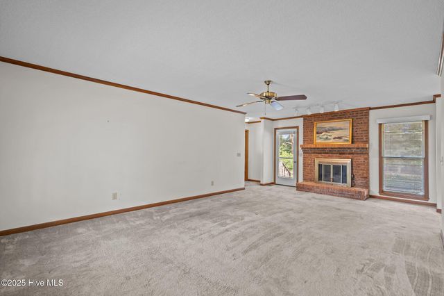 206 Shamrock Drive, Wilmington, NC 28409