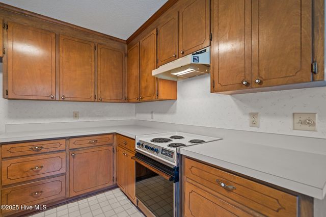 206 Shamrock Drive, Wilmington, NC 28409