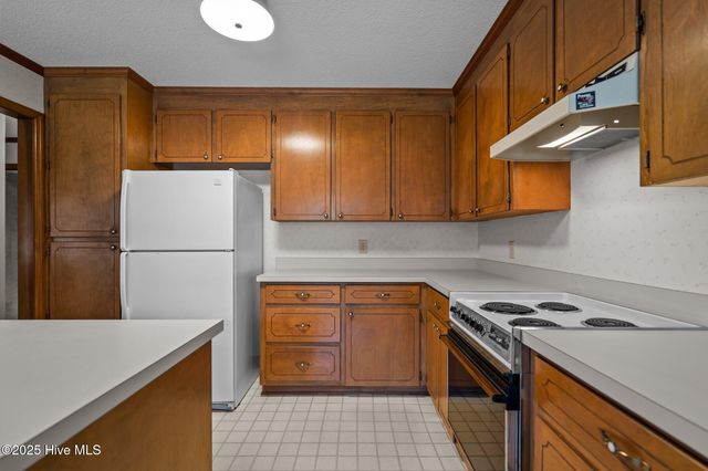 206 Shamrock Drive, Wilmington, NC 28409