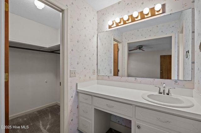 206 Shamrock Drive, Wilmington, NC 28409