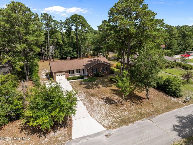 206 Shamrock Drive, Wilmington, NC 28409