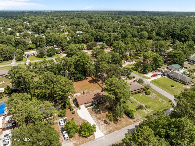 206 Shamrock Drive, Wilmington, NC 28409