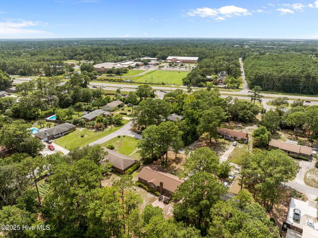 206 Shamrock Drive, Wilmington, NC 28409