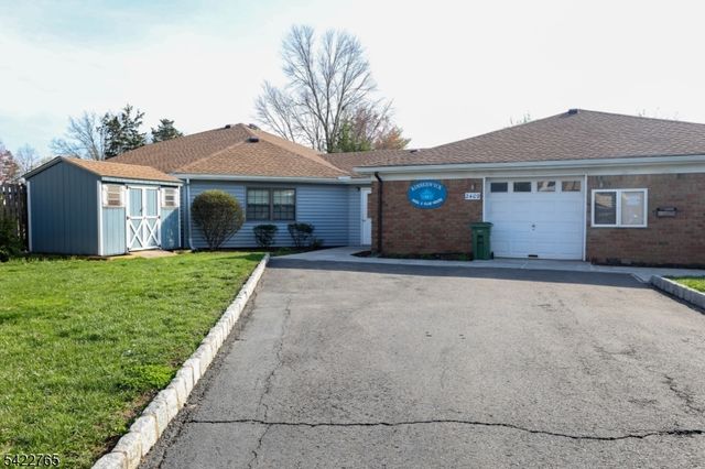 2301 Tudor Ct, Hillsborough Twp., NJ 08844