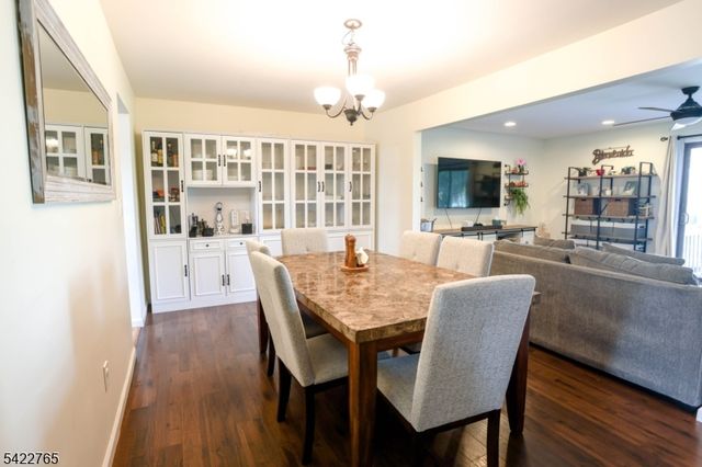2301 Tudor Ct, Hillsborough Twp., NJ 08844