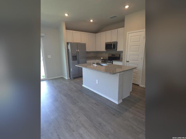 1124 Whitneyway Ln, New Braunfels, TX 78130