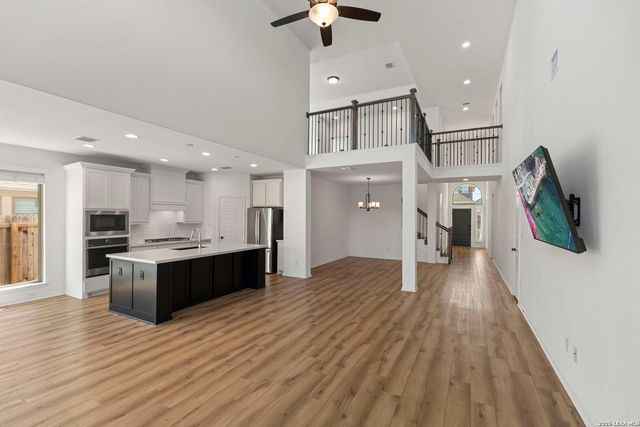 9516 CACTUS CYN, San Antonio, TX 78254