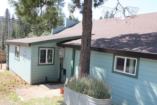 9133 La Porte, Brownsville, CA 95919