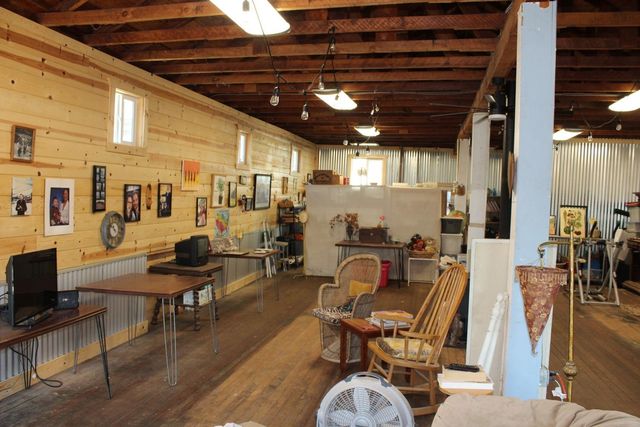 9133 La Porte, Brownsville, CA 95919