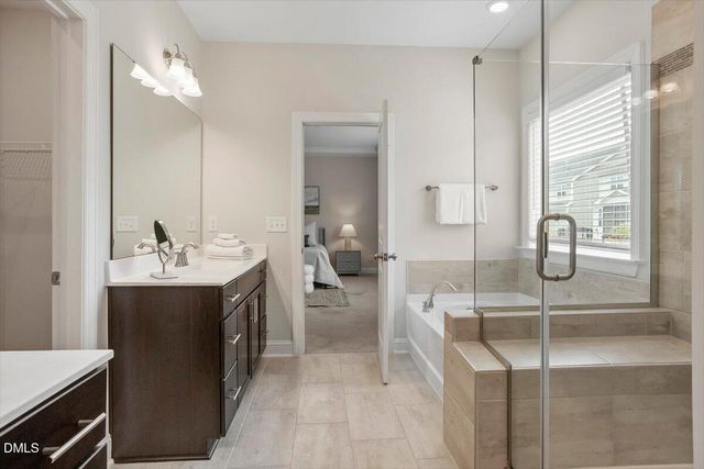 1829 Knights Crest Way, Wake Forest, NC 27587