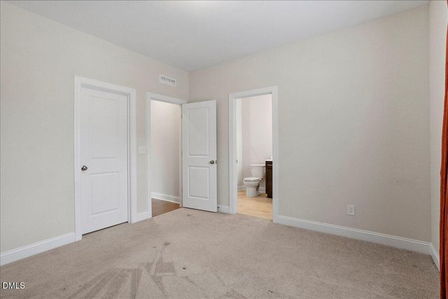 1829 Knights Crest Way, Wake Forest, NC 27587