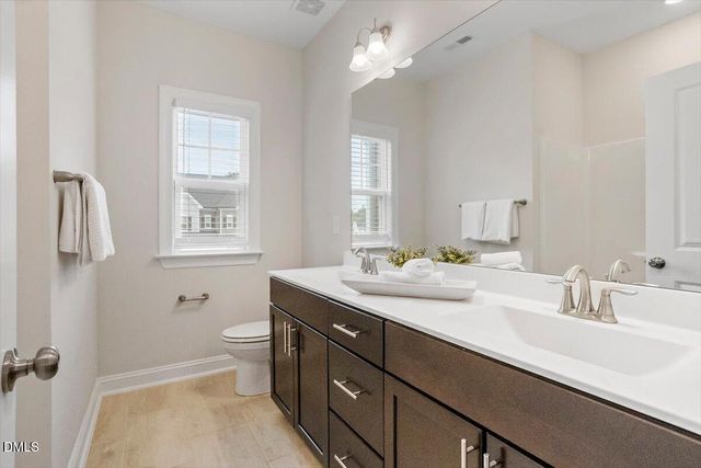 1829 Knights Crest Way, Wake Forest, NC 27587