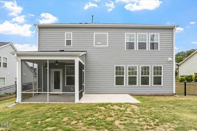 1829 Knights Crest Way, Wake Forest, NC 27587