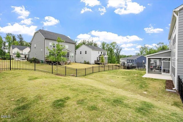 1829 Knights Crest Way, Wake Forest, NC 27587
