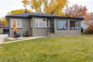 1322 MENOMINEE DRIVE, Oshkosh, WI 54901