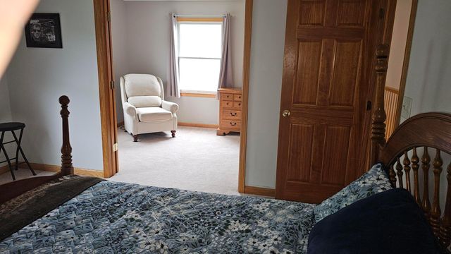 525 Gleneagles Drive, Newark, OH 43055