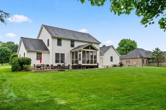 525 Gleneagles Drive, Newark, OH 43055