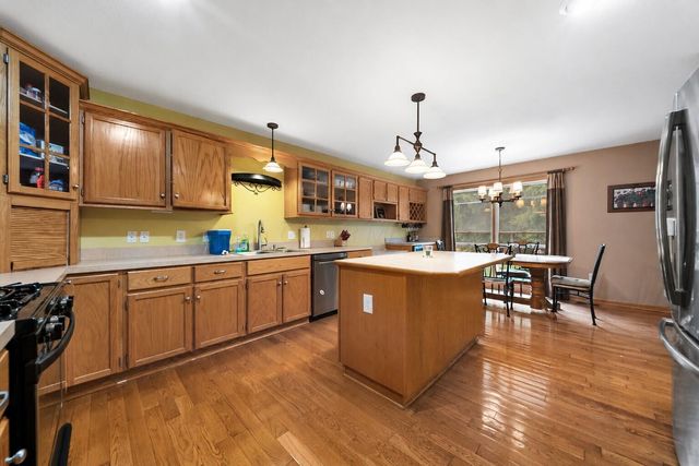 525 Gleneagles Drive, Newark, OH 43055