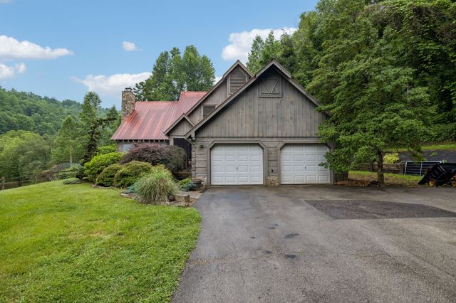 2500 Chimney Springs Rd, Cookeville, TN 38506